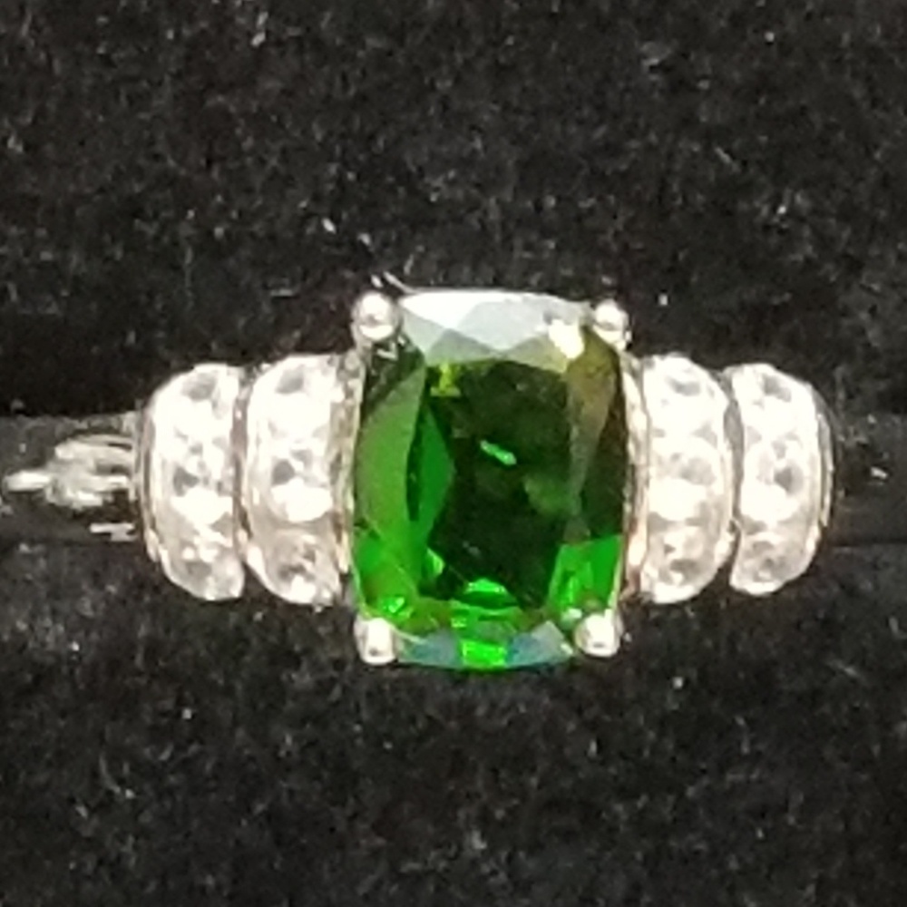 NEW Chrome Diopside & Diamond 925 Sterling